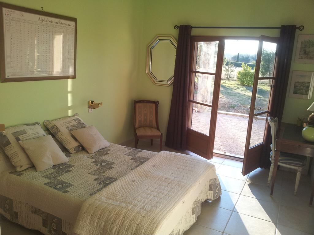 Lamanderie En Provence Bed and Breakfast Alleins Kamer foto